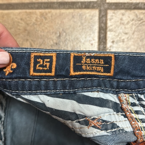 Rock Revival Jeans - Picture 2 of 2